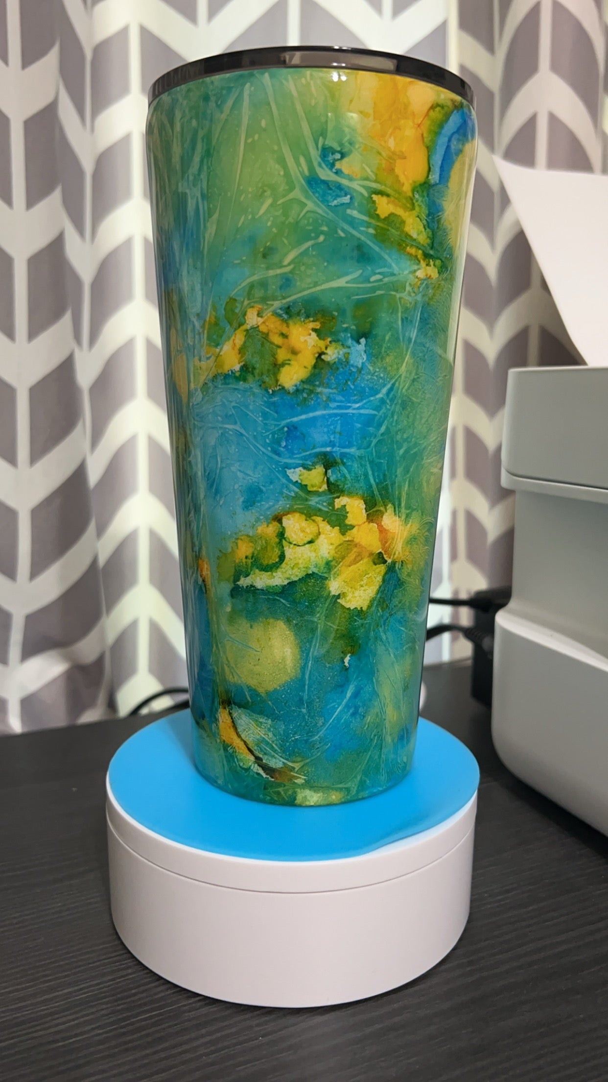 "Summer Fun" Crackle 24oz Tapered Tumbler